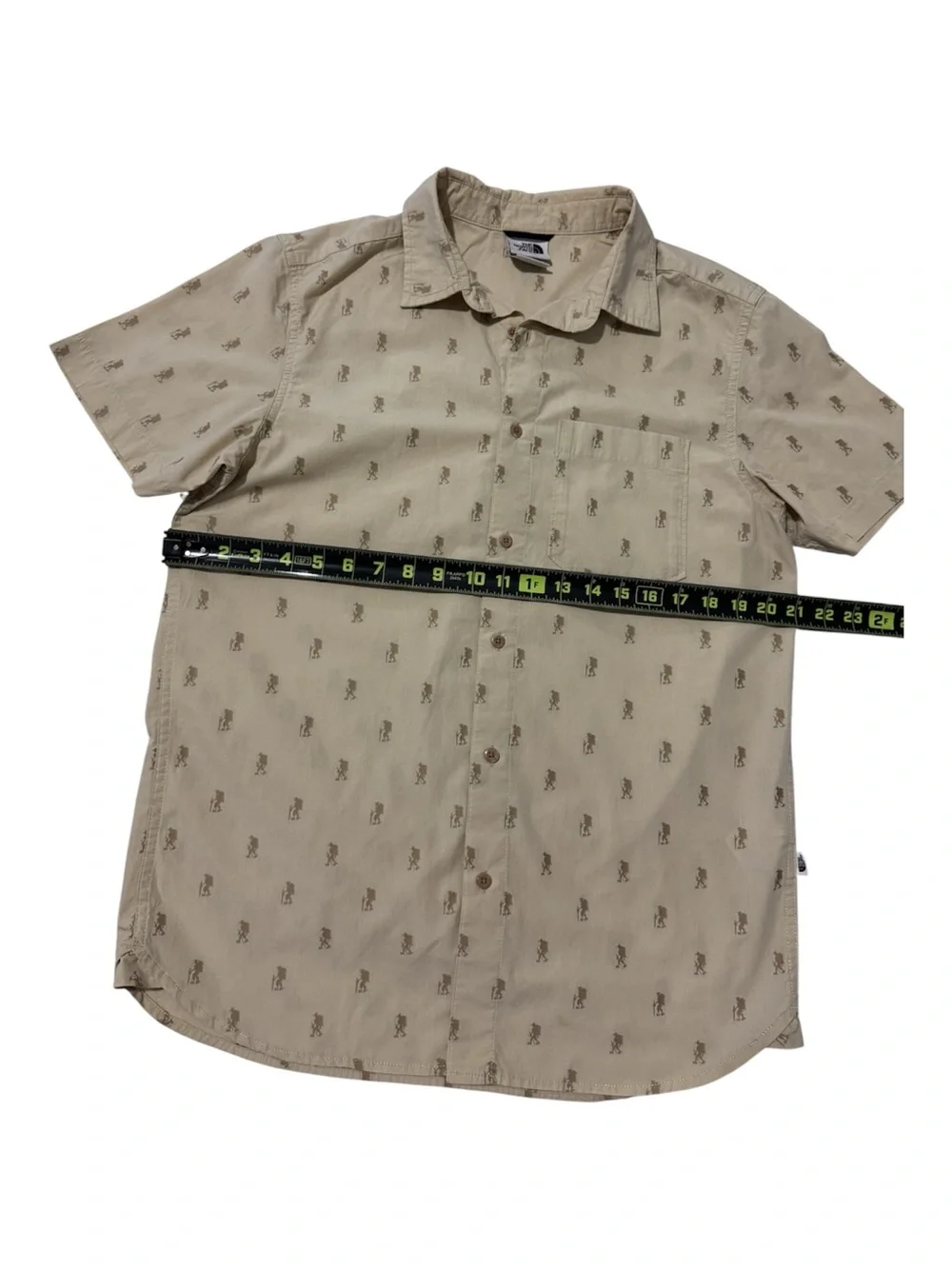 The North Face Men's Short-Sleeve Button-Up Shirt - Beige with Print Size:M